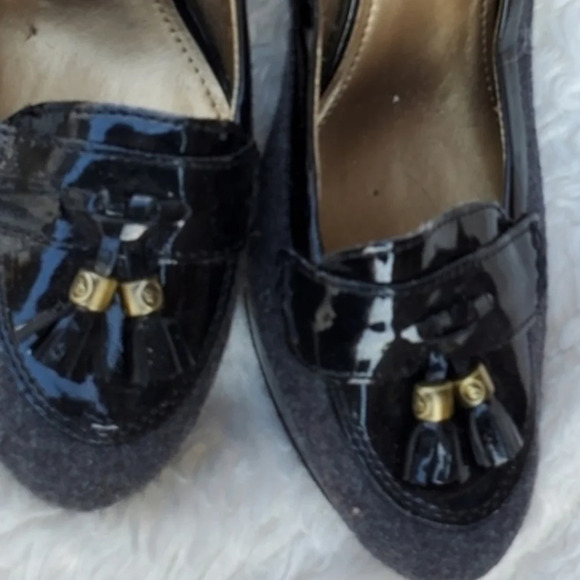 Joan & David Gray Flannel patent pumps 9.5 NWD - Picture 3 of 9